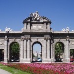 Visita virtual a la Puerta de Alcalá de Madrid a través de fotos panorámicas de 360º